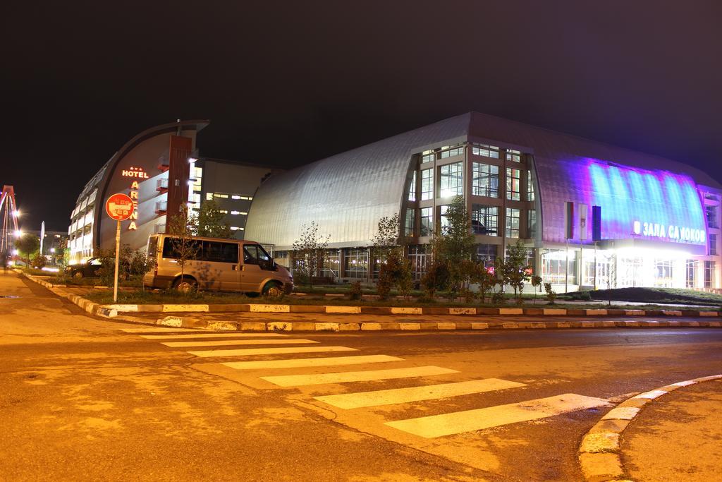 Hotel Arena Σάμοκοβ Εξωτερικό φωτογραφία